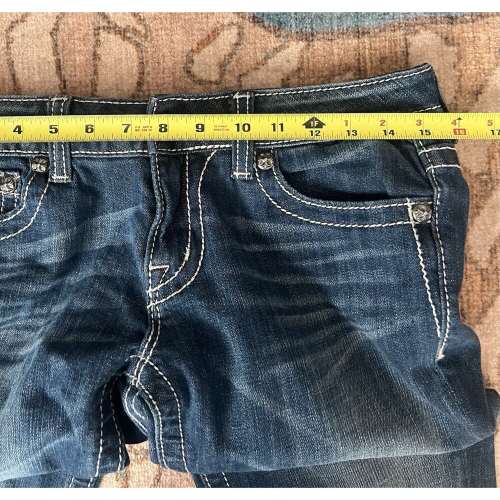 MISS ME Women's Medium Wash Fleur-De-Lis Skinny JP604855 Mid-Rise Jeans Sz 28 - Picture 16 of 16